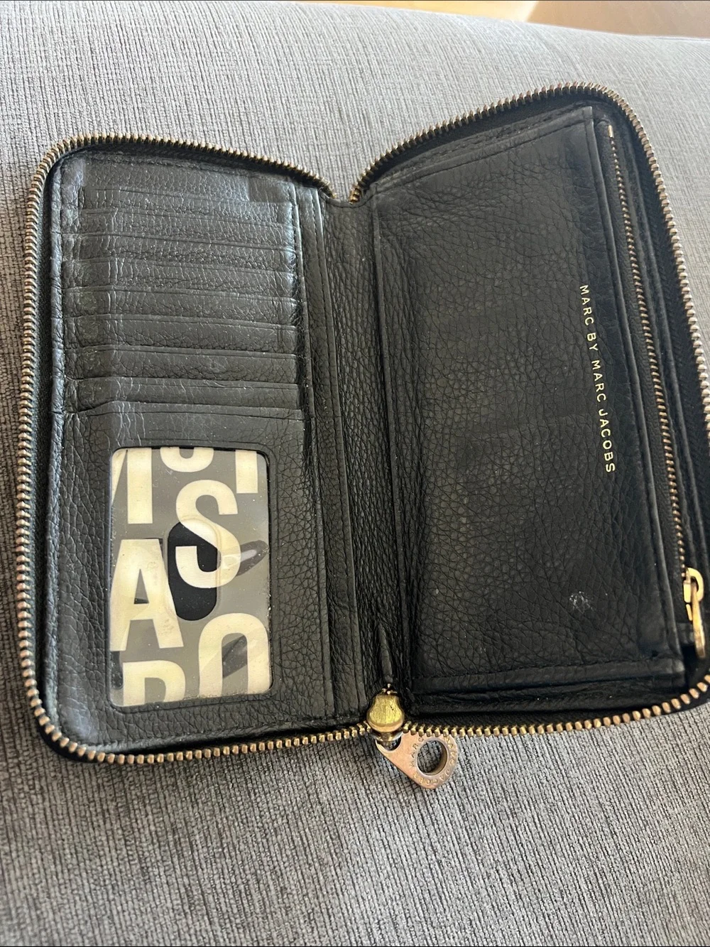 Marc By Marc Jacobs classic zip